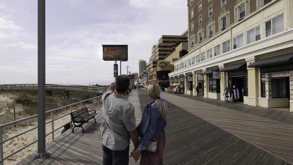 digital screen on the approach — Boardwalk